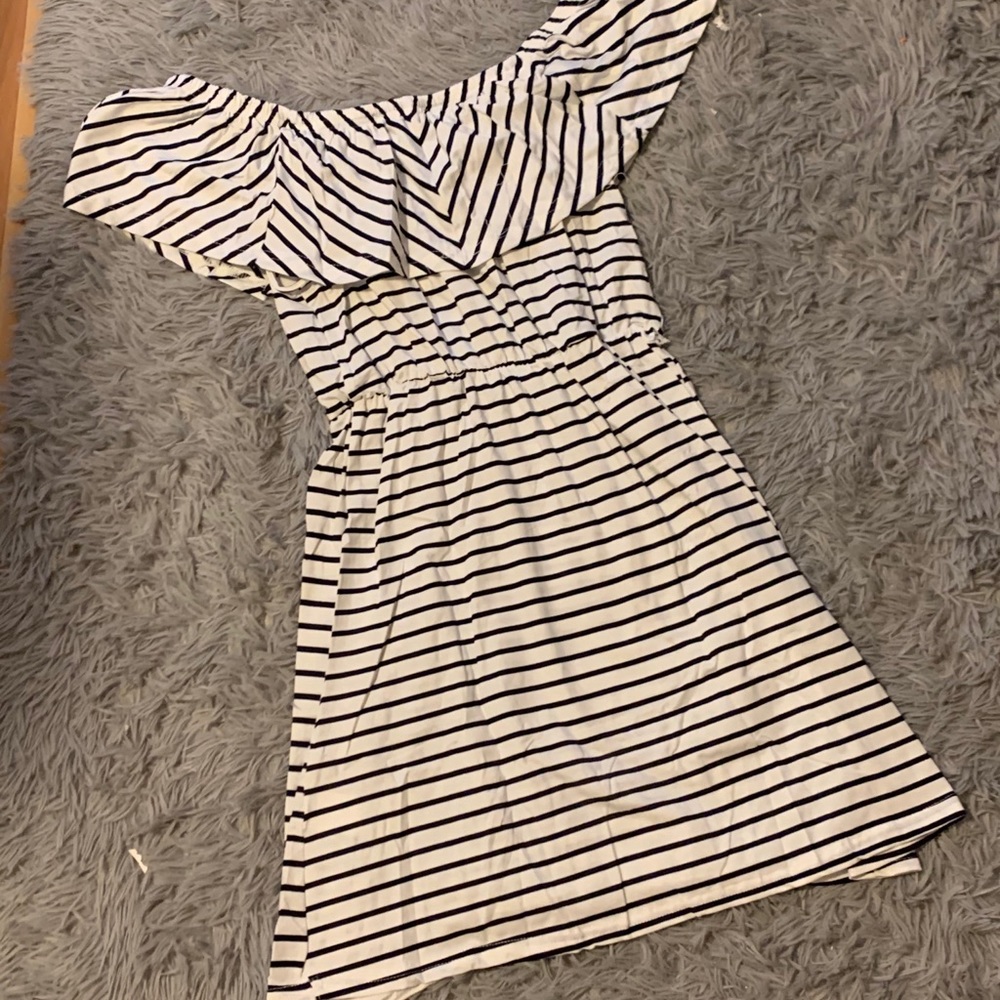 lightweight dresses